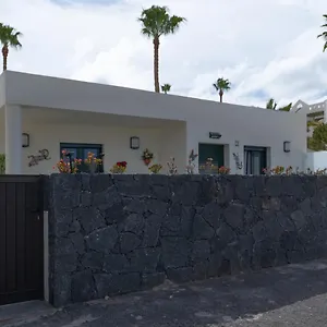 Villa Luxury Casa Playa Roca Bord De, Costa Teguise